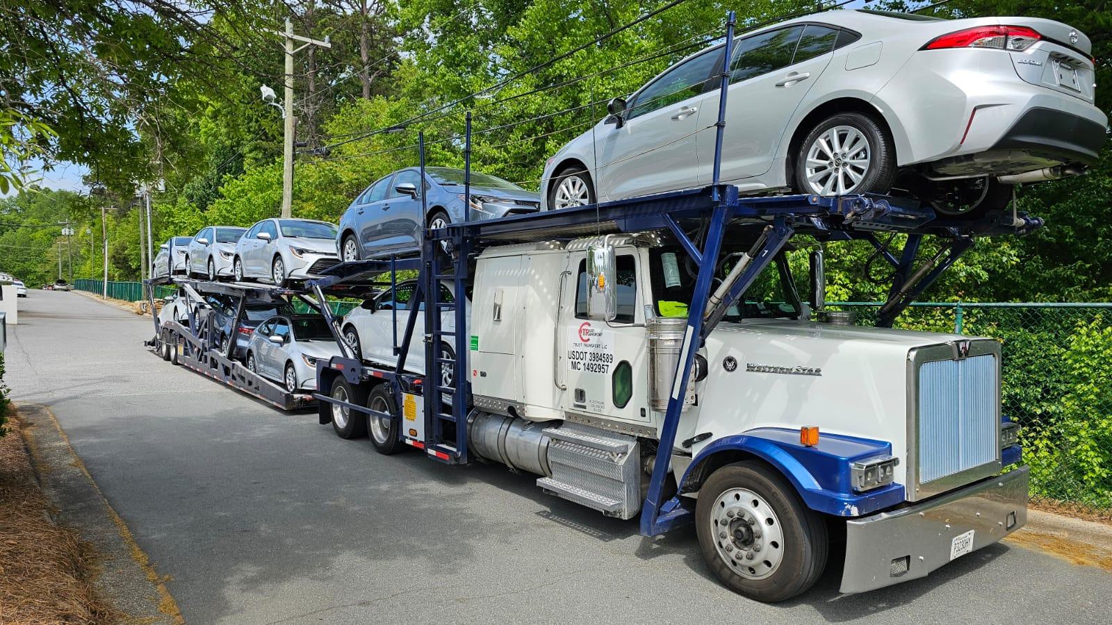 Trust Transport LLC hauling cars to El Paso